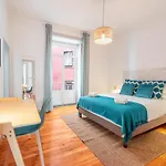 Vita Portucale ! Deluxe 3 Bedroom Apartment In Arroios